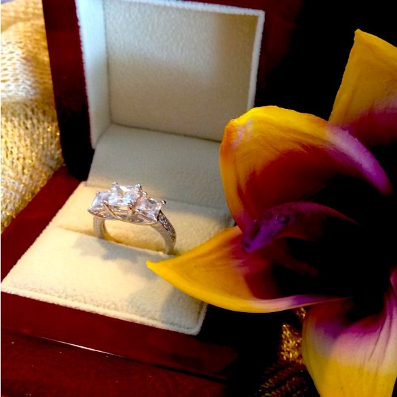 Rapture Ring - Picture 2 of 3